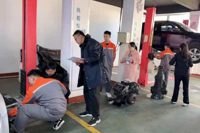山西行知技工学校2025年招生简章 (升学有途径 就业有保障)